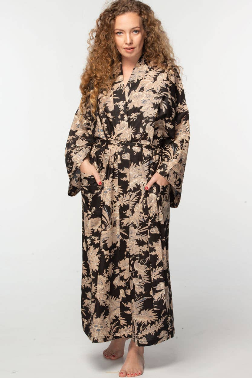 Robe Black & Gold | Trade Routes Collective | Winter Park, FL | Fair Trade | Sevya