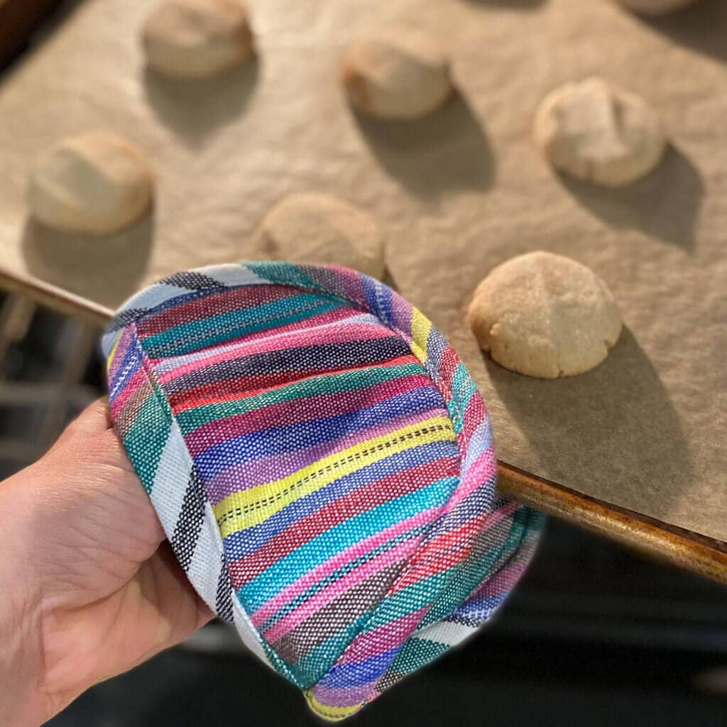 Pot Holder - Hand Woven Gripper Style: Soft Multi